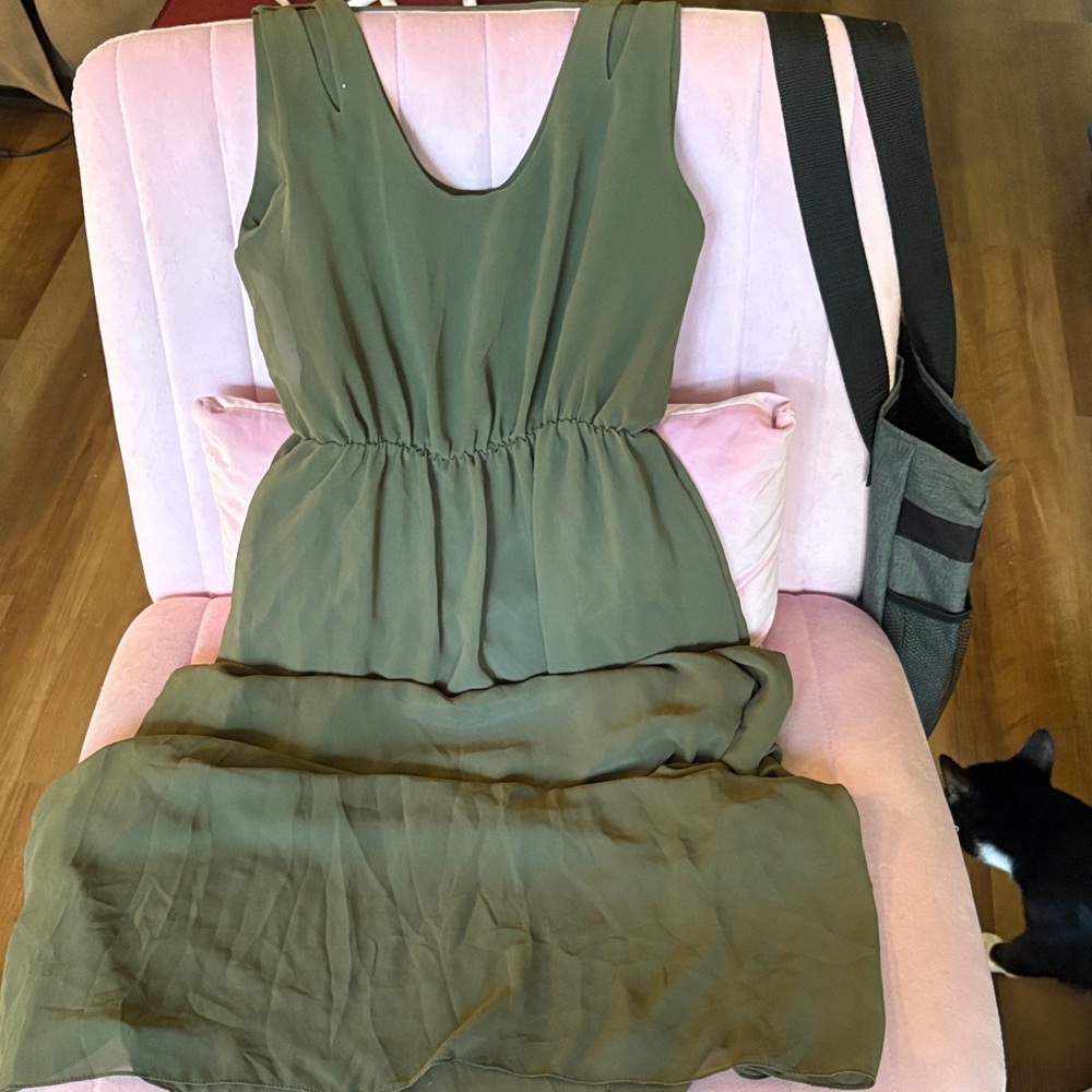 Elegant Olive Green Sleeveless Dress
